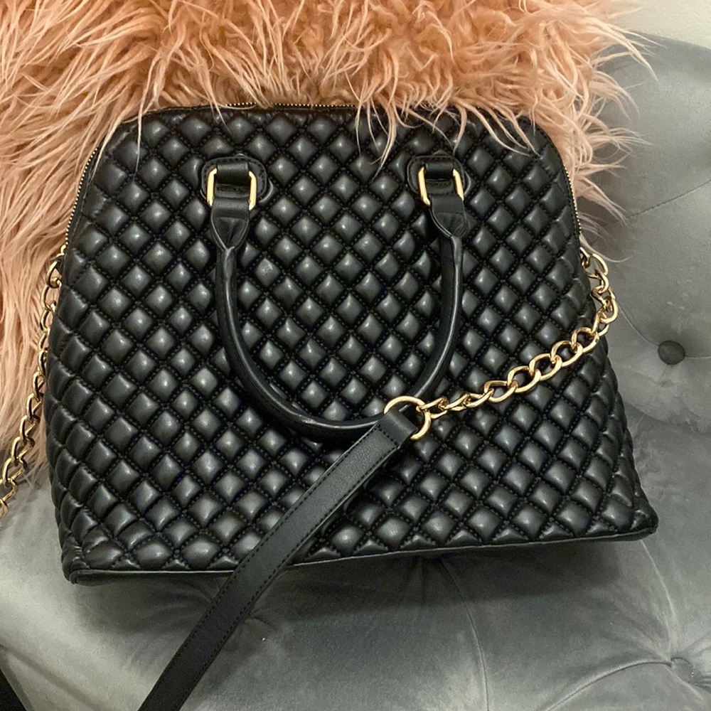 Quilted Black Handbag